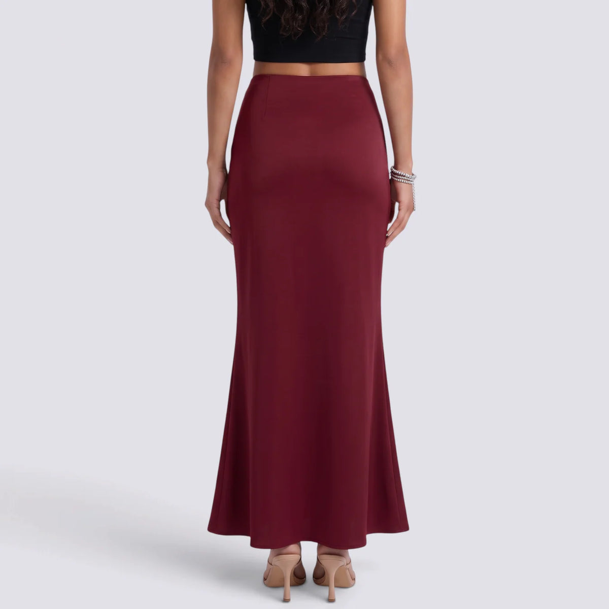 Tatiana | Falda larga satinada elegante