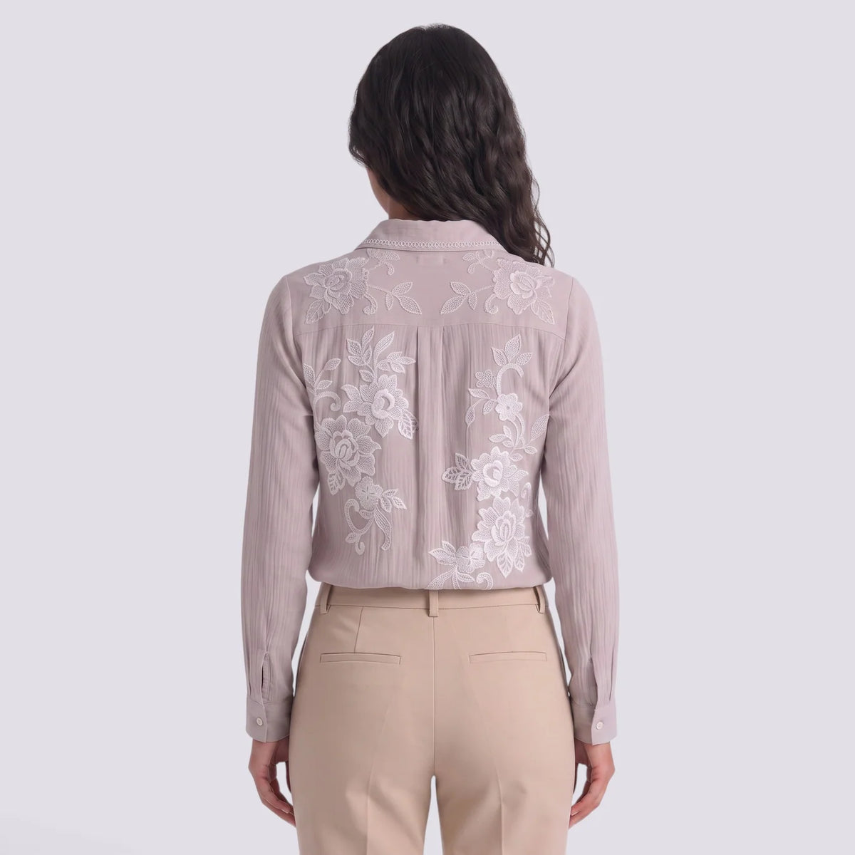 Adriana | Camisa estampada manga larga cuello solapa