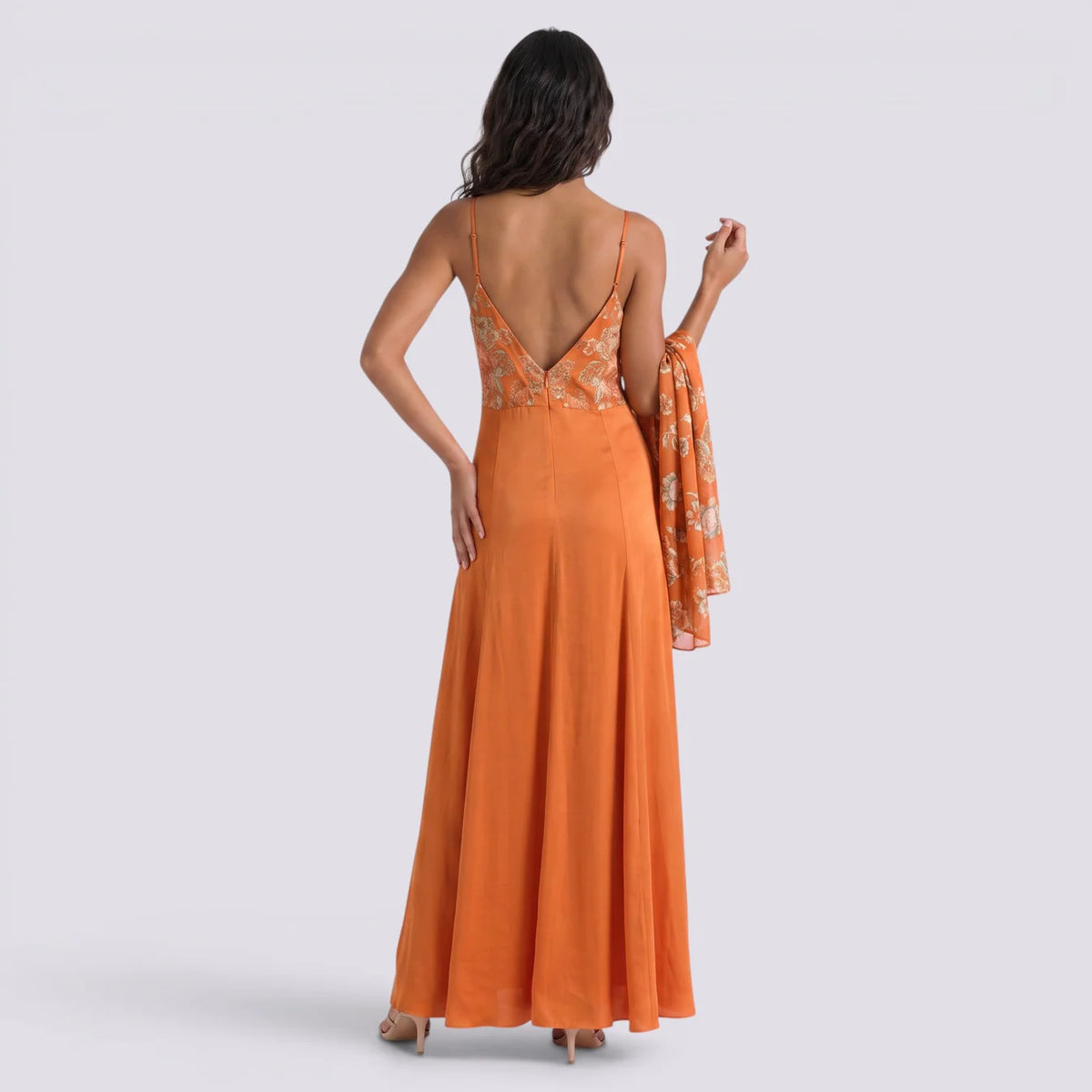 Elena | Vestido largo mujer floral satinado de tirantes