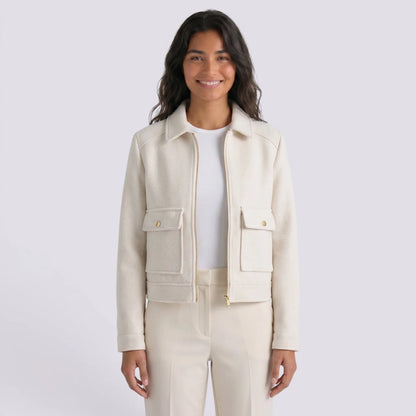 Silvia | Chaqueta corta con cremallera frontal