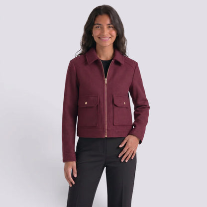 Silvia | Chaqueta corta con cremallera frontal